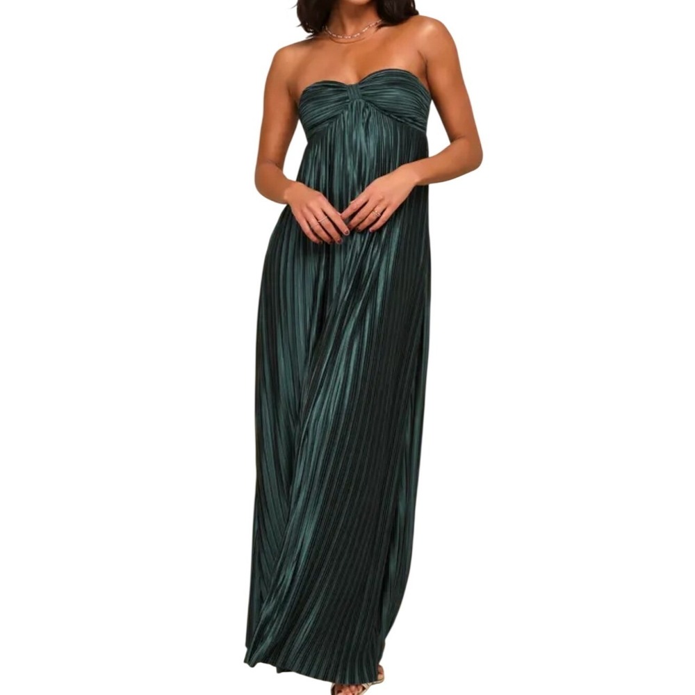 NWT Lulus Whimsical Beauty Emerald Green Satin Plisse Strapless Maxi Dress M